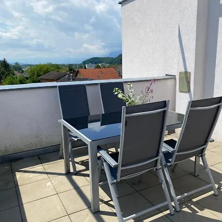 Penthousewohnung Mit Fantastischem Ausblick Und Klimaanlage Appartamento