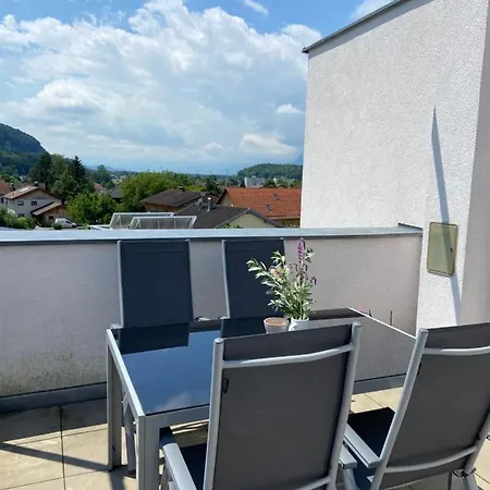 Penthousewohnung Mit Fantastischem Ausblick Und Klimaanlage *