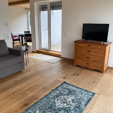 Penthousewohnung Mit Fantastischem Ausblick Und Klimaanlage